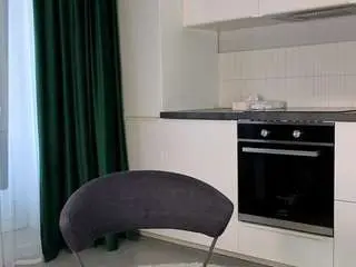 Aisha-eilish  live sex cam