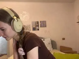 Colettebasinski  live sex cam