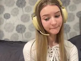 Colettebasinski  live sex cam