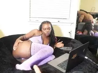 Majestyn  live sex cam