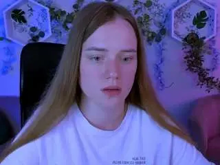 Sadie-peach  live sex cam