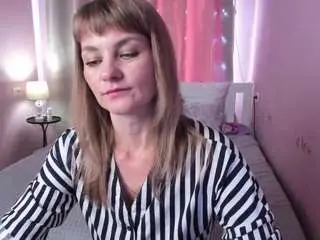 Annasimonsj  live sex cam