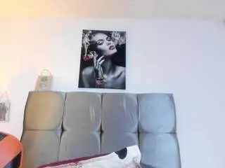 Ariel-starx  live sex cam