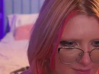 Cooltatiss  live sex cam