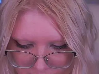 Cooltatiss  live sex cam