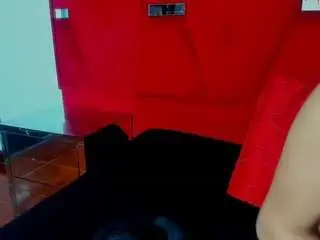 Emmaanddarling  live sex cam