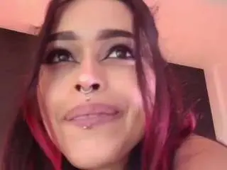 Evaafoxxy  live sex cam