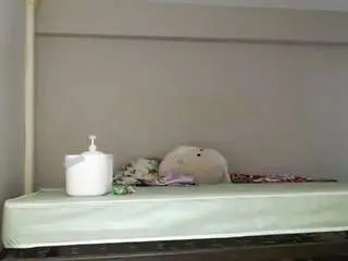 Kittysugarbear  live sex cam