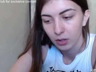 Kittysugarbear  live sex cam