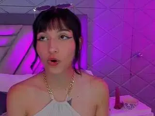 Naomi-haruno  live sex cam