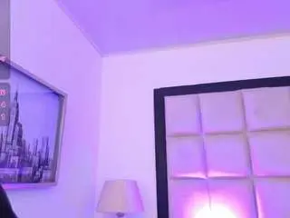 Naomi-haruno  live sex cam