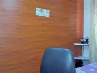 Victoria-lorens  live sex cam