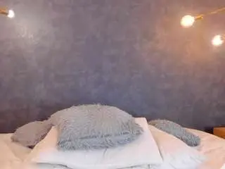Jazlin-angels  live sex cam