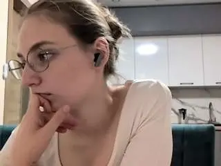 Lourabalzer  live sex cam