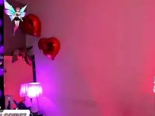 Naomi-gomez  live sex cam