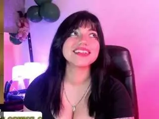 Naomi-gomez  live sex cam