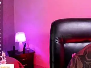 Naomi-gomez  live sex cam