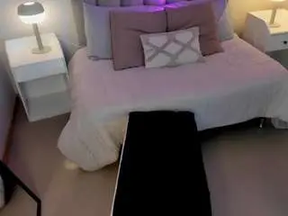 Violetta-nur  live sex cam