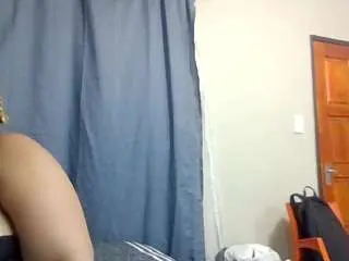 Wetlickyyyyyy  live sex cam