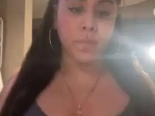 Bigkahootah  live sex cam