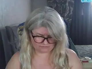 Dianacrystal  live sex cam