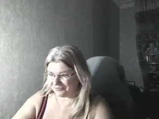 Dianacrystal  live sex cam