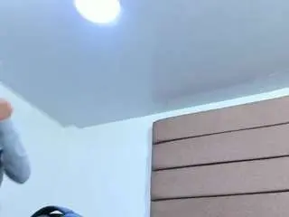 Issa-bonnet  live sex cam