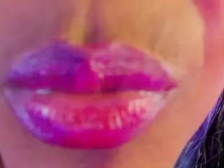 Lovely-nicki  live sex cam