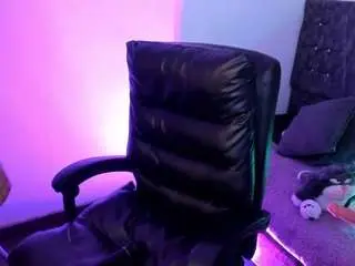 Mady-x  live sex cam