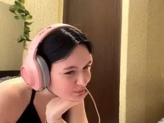 Maryannattinger  live sex cam