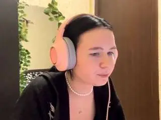 Maryannattinger  live sex cam