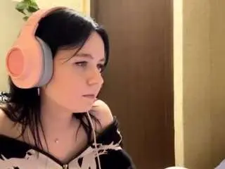 Maryannattinger  live sex cam