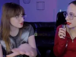 Mona-cloud  live sex cam