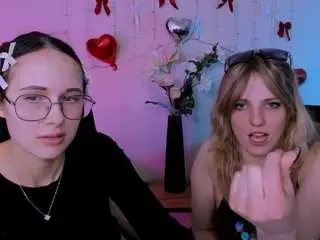 Mona-cloud  live sex cam