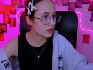 Mona-cloud  live sex cam