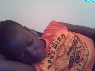 Rosieshelly  live sex cam