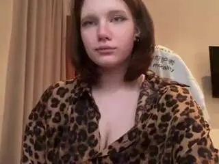 Verniearrowsmith  live sex cam