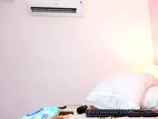 Avawhitte  live sex cam