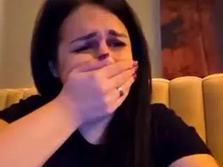 Lulumary  live sex cam