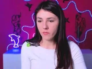 Mary-skiny  live sex cam