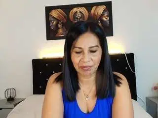 Shanon-mature  live sex cam