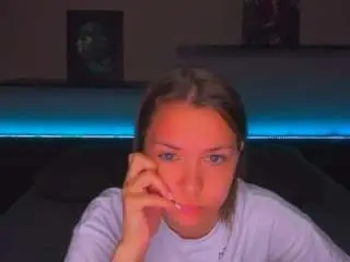 Alexabarkley  live sex cam
