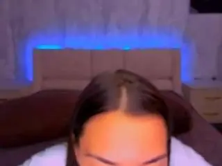 Alexabarkley  live sex cam