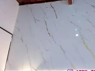 April-grey  live sex cam