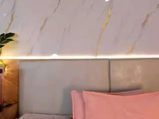 April-grey  live sex cam