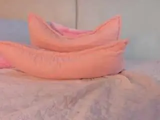 April-grey  live sex cam
