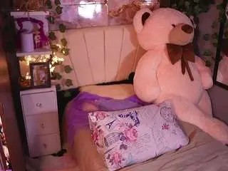 Hanna-chris  live sex cam