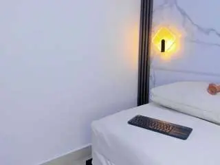 Tiffany-spring  live sex cam