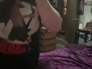 Britneyjean81  live sex cam