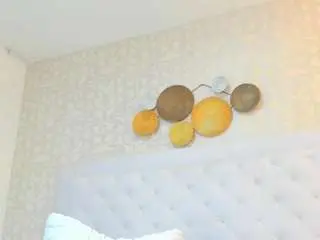 Debora-scoot  live sex cam